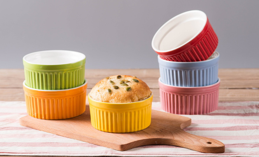 Stoneware baking dish/plate/casserole