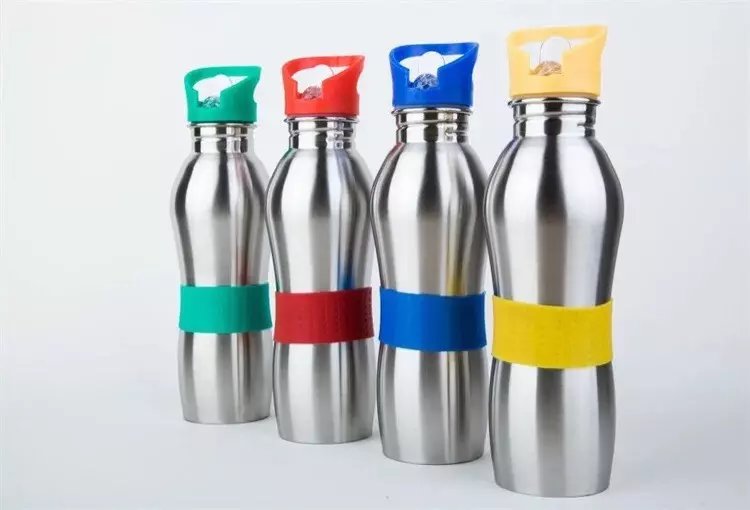 Stainless steel travel mug