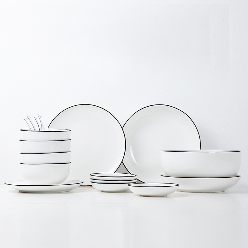 White color ceramic dinnerware